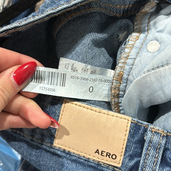AEROPOSTALE dark blue high rise distressed denim - Picture 4 of 5